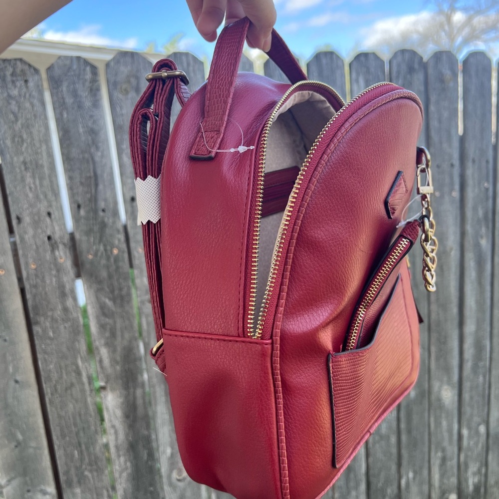 Burgundy backpack purse - Picture 6 of 7